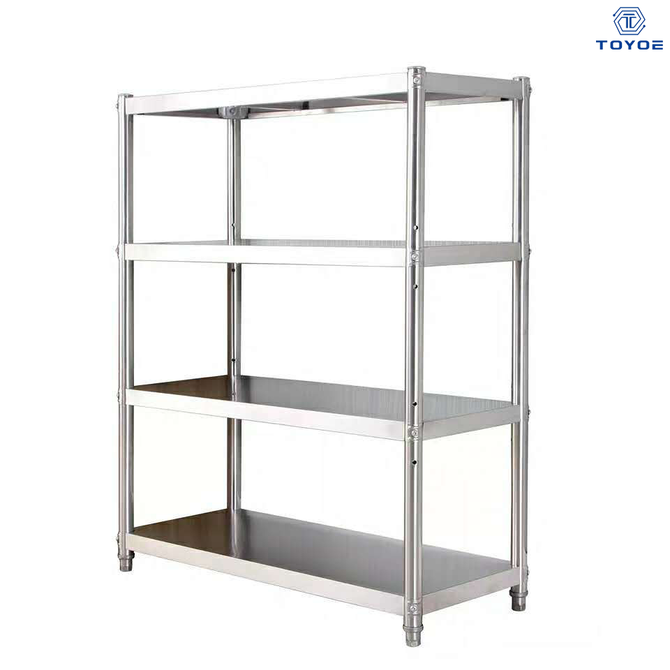 يتم إصلاح الرفوف عالية الحمل مع بنية خالية من المسمار