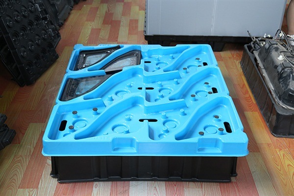 CustomCrate Automotive Edition - Xiaomi SU7 Ultra Transport