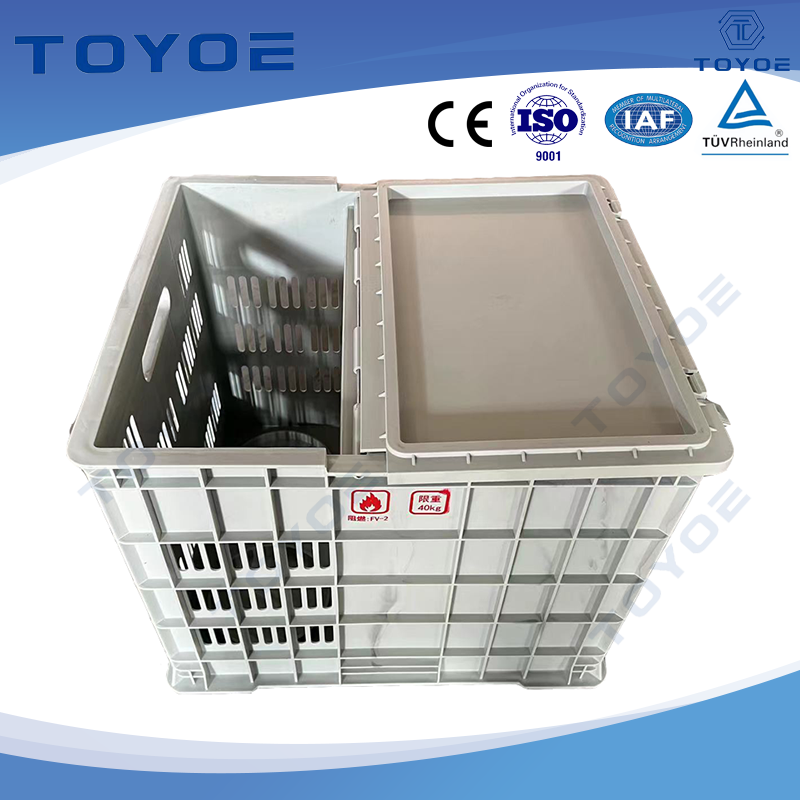 مربع HDPE مع غطاء للنقل الآمن.