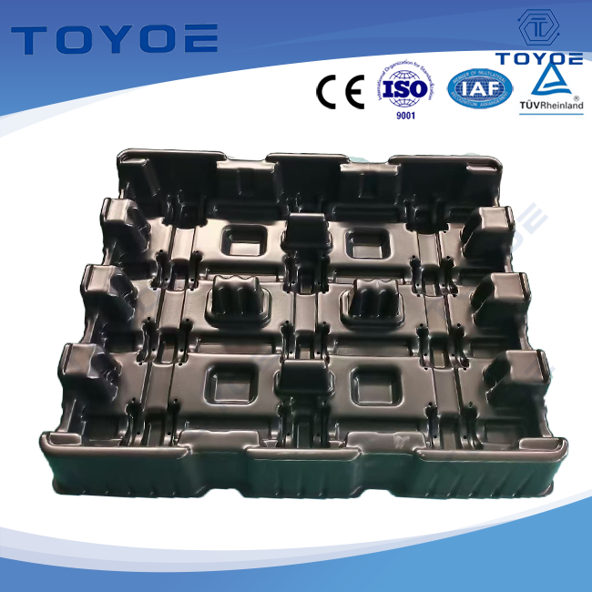 صواني السيارات المبطنة بالنفطة: حماية مكون آمنة