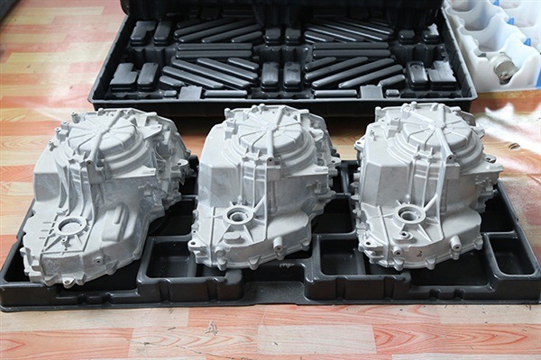 بطانة داخلية مصنوعة من فراغ